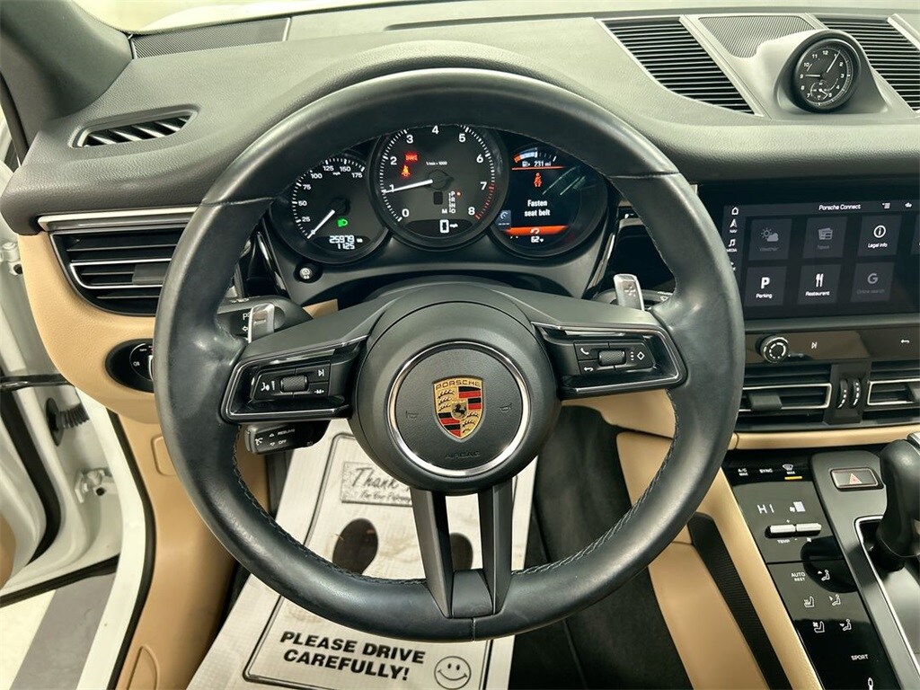 Certified 2022 Porsche Macan Base SUV