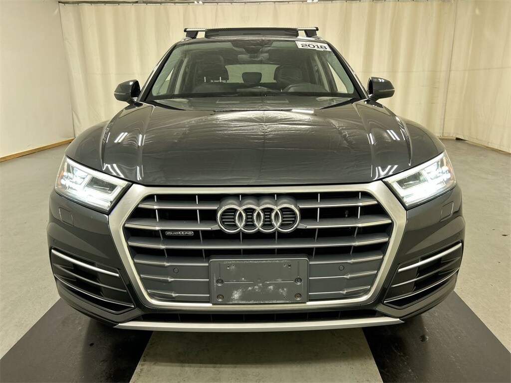 2018 Audi Q5 2.0T Premium Plus photo 2