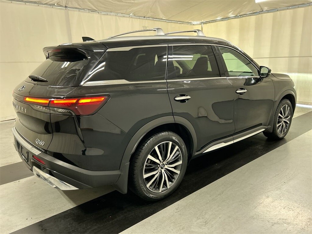 2022 Infiniti QX60 Sensory photo 2