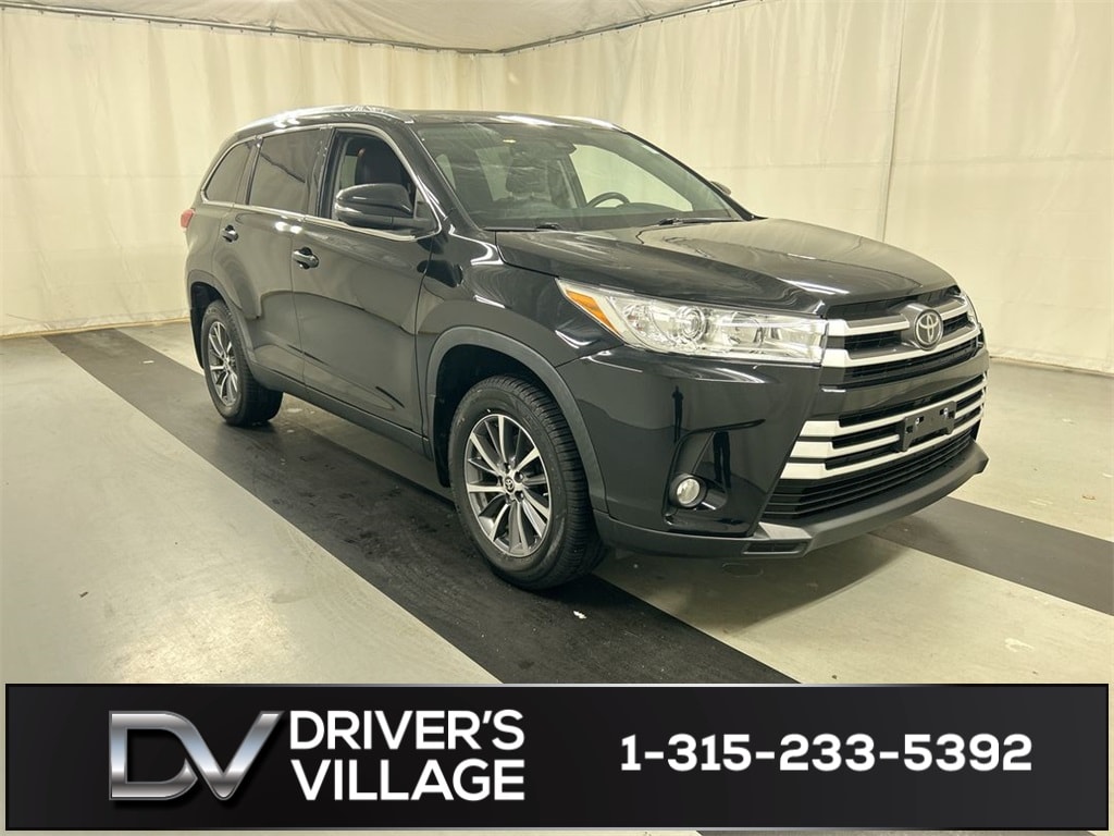 2019 Toyota Highlander XLE's photo