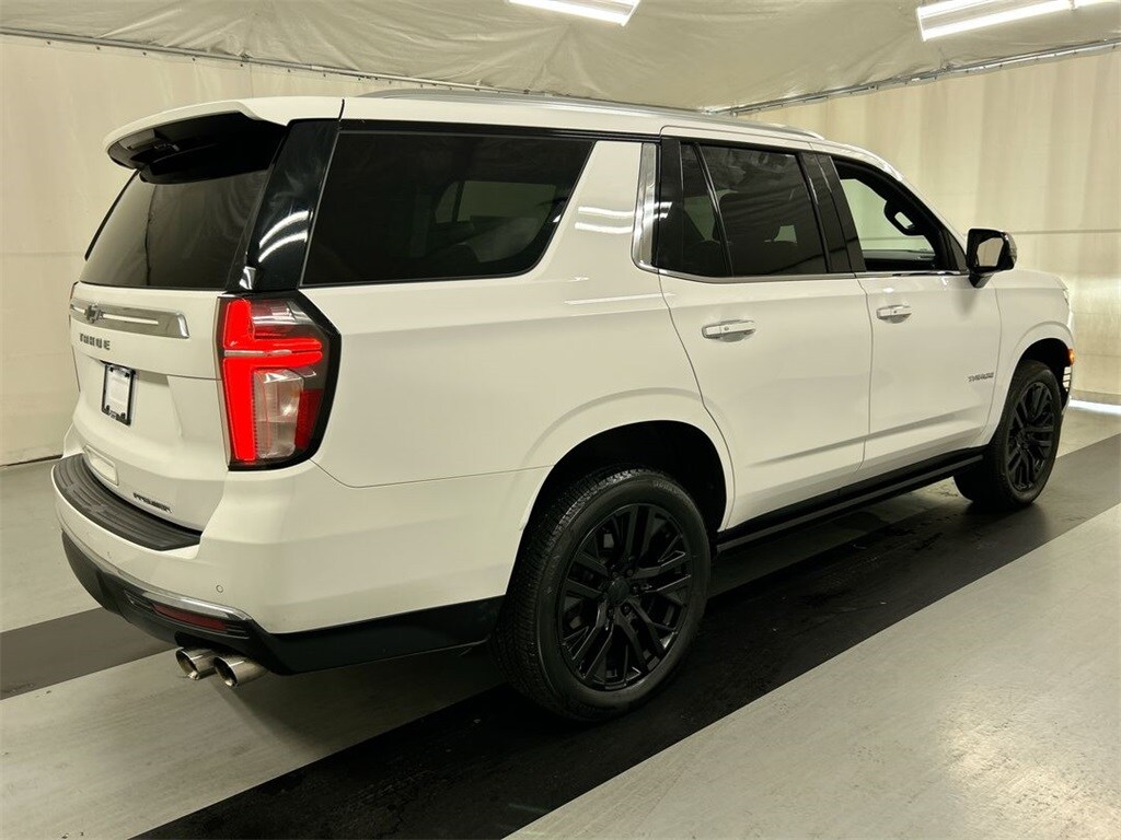 2021 Chevrolet Tahoe Premier photo 2