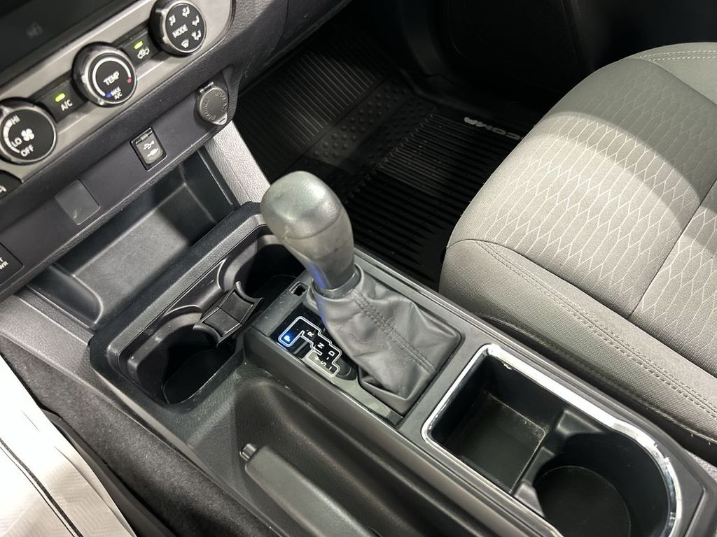 2019 Toyota Tacoma SR - Photo 17