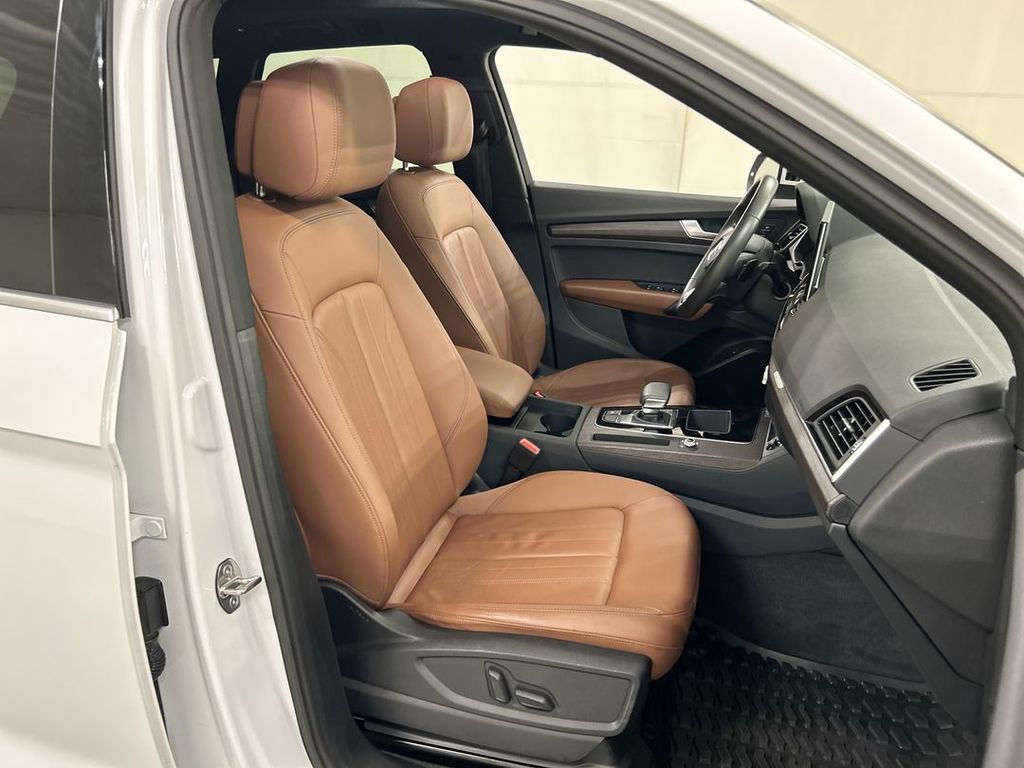 2024 Audi Q5 Premium - Photo 23