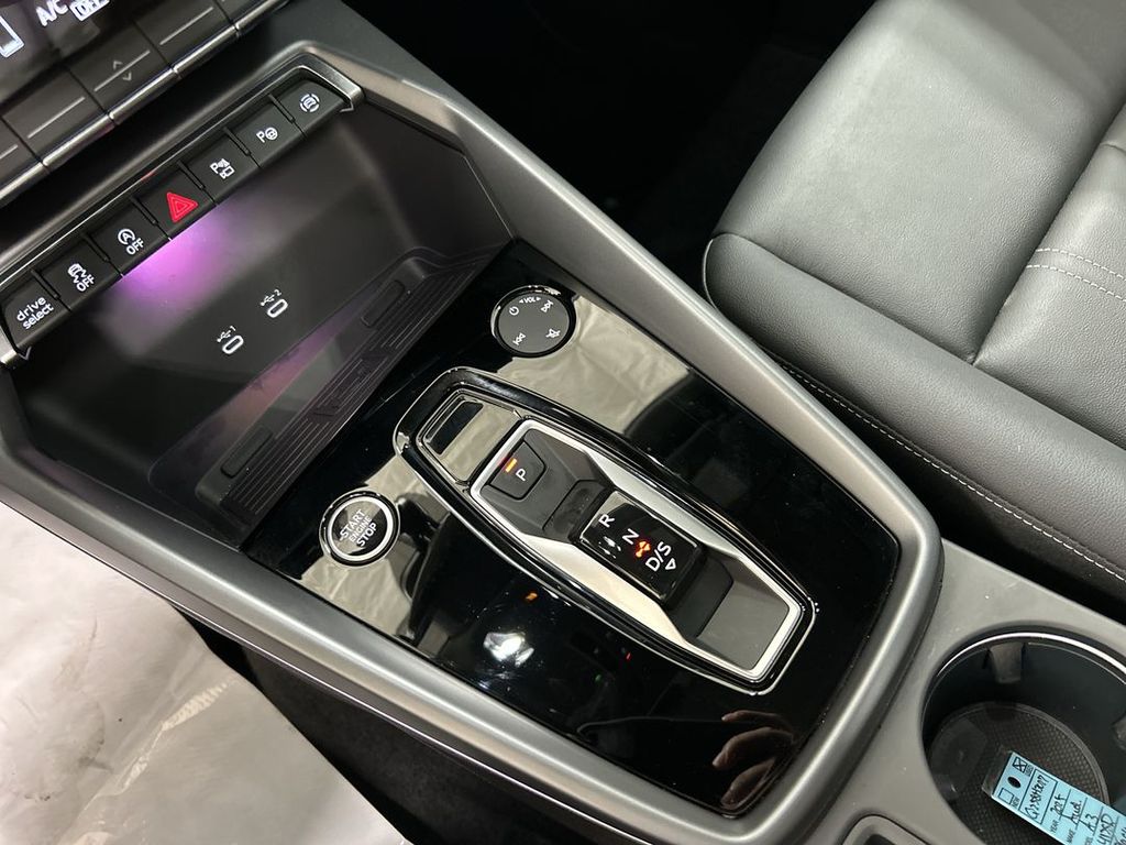 2025 Audi A3 Premium - Photo 18