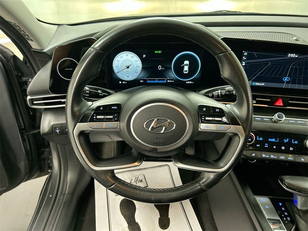 2023 Hyundai Elantra SEL photo 4