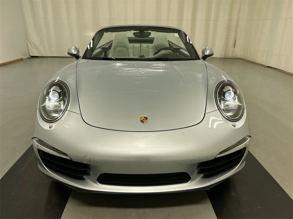 2014 Porsche 911 S Cabriolet photo 3