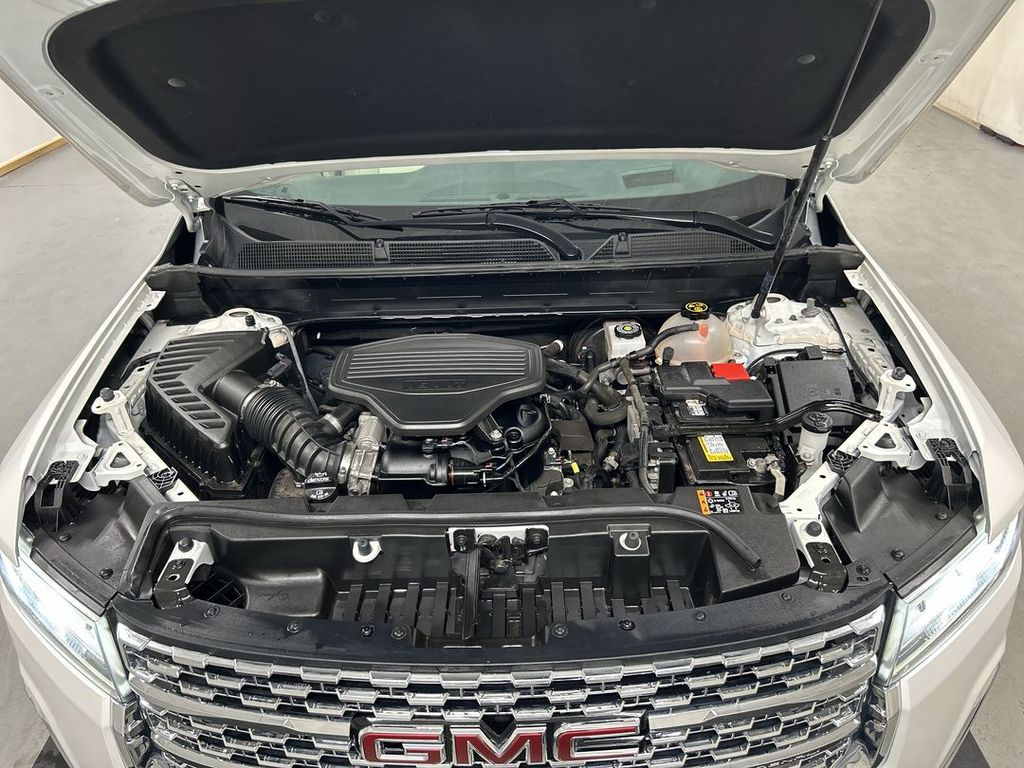 2021 GMC Acadia Denali - Photo 26