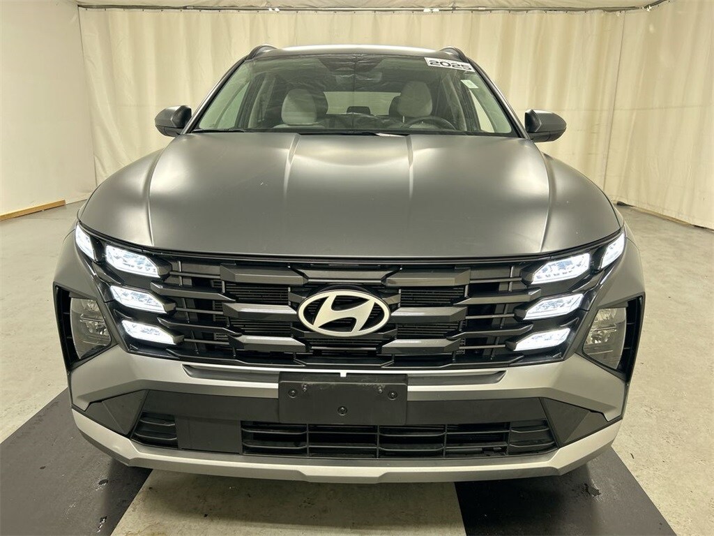 2025 Hyundai Tucson SEL photo 3