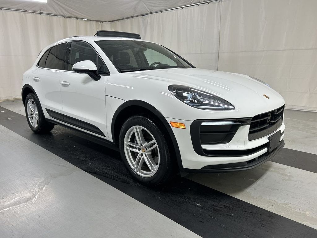 Certified 2023 Porsche Macan Base SUV