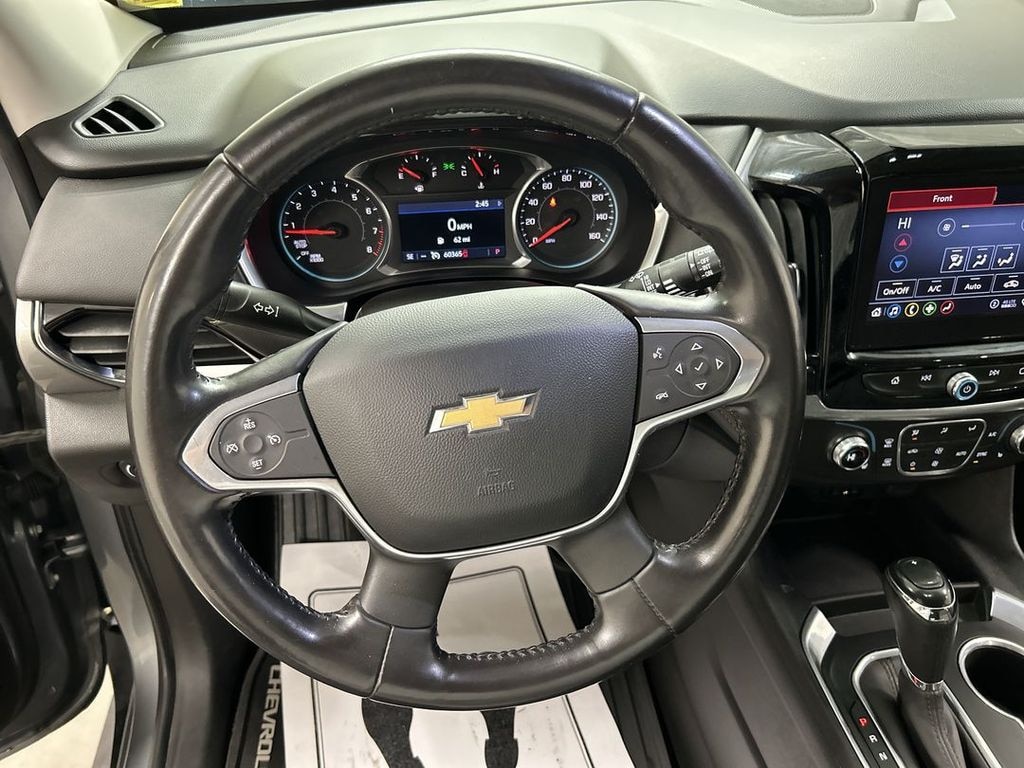 Used 2020 Chevrolet Traverse LT SUV