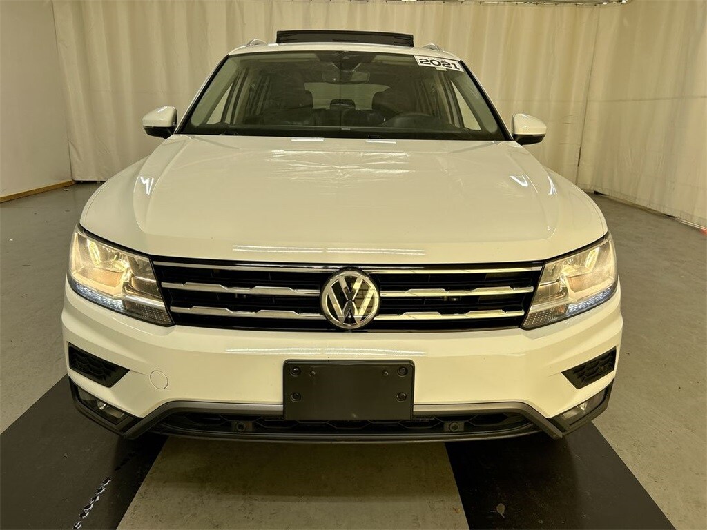 2021 Volkswagen Tiguan SEL photo 3