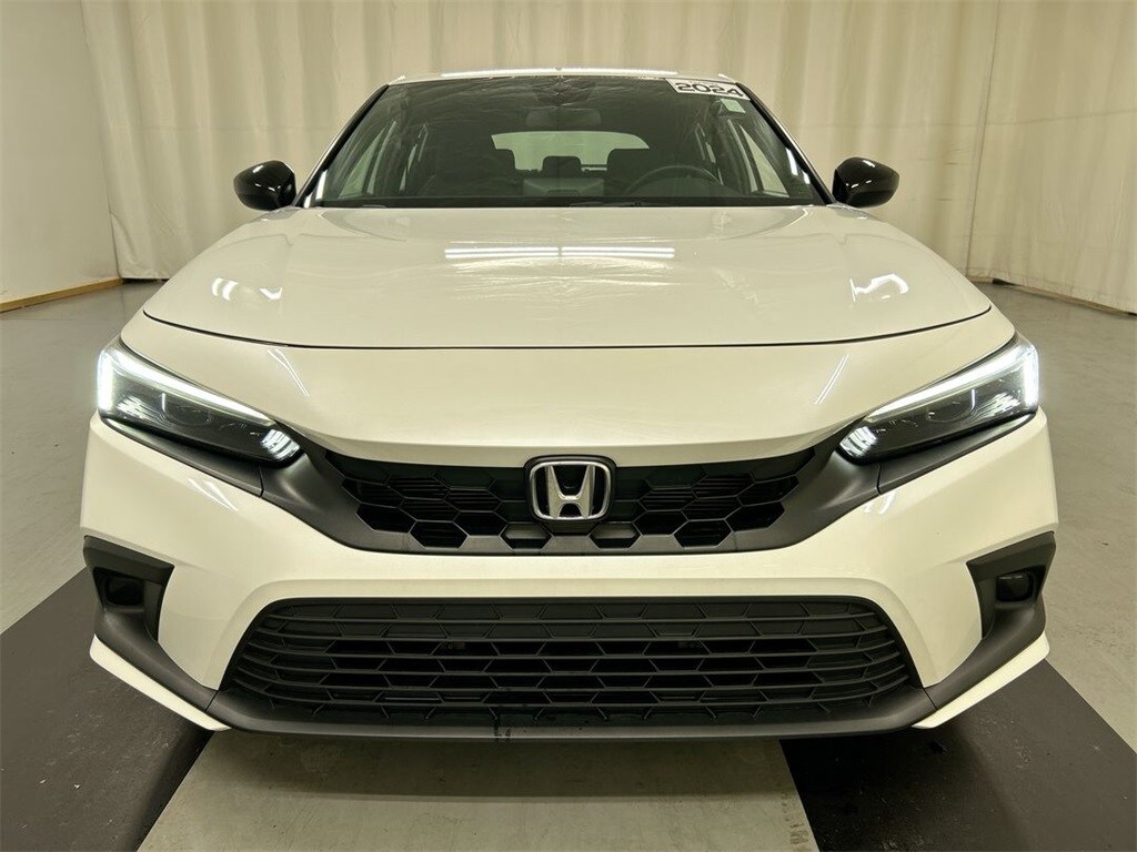 2024 Honda Civic Sport photo 2
