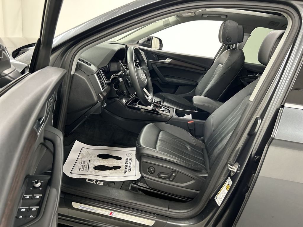 2023 Audi Q5 Premium Plus - Photo 9
