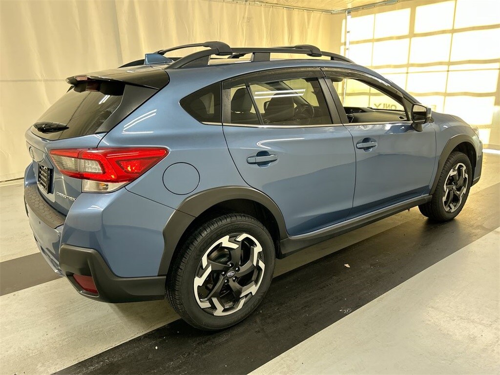 2022 Subaru Crosstrek Limited photo 2