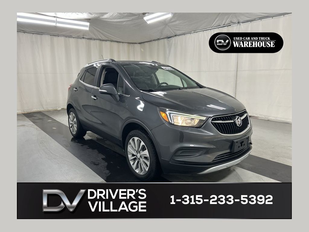 2018 Buick Encore Preferred's photo
