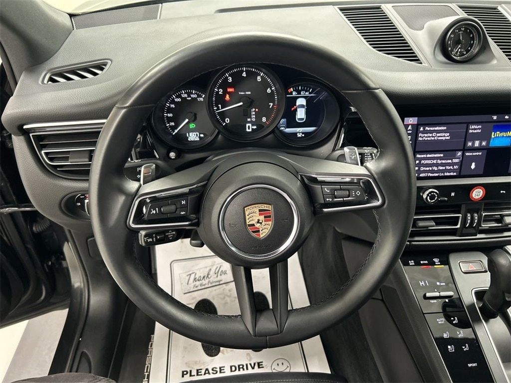Used 2025 Porsche Macan Base SUV