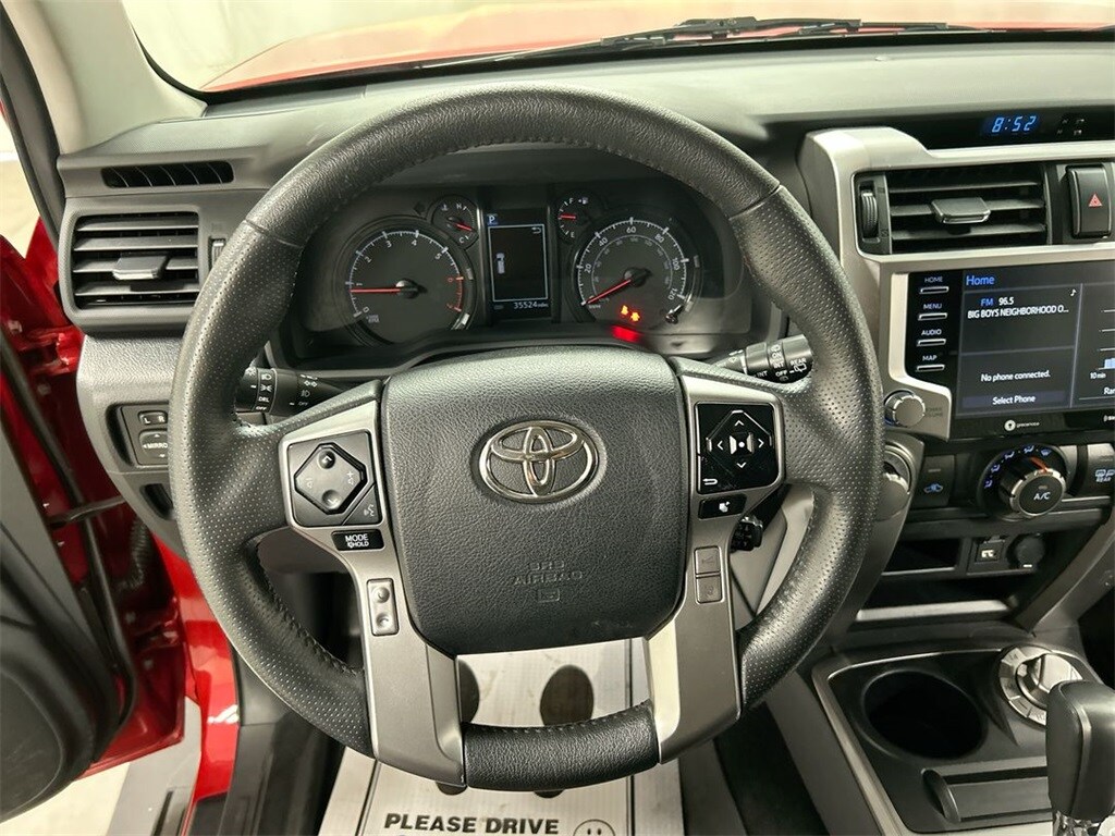 2023 Toyota 4Runner SR5 photo 4