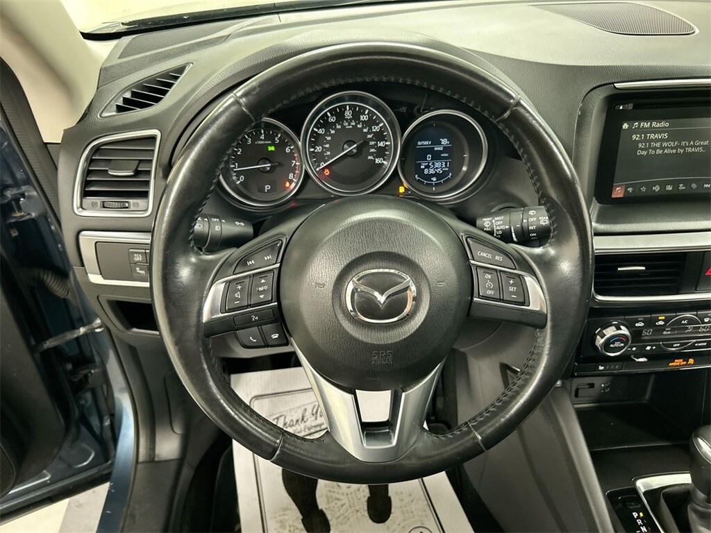 2016 Mazda CX-5 Grand Touring photo 4