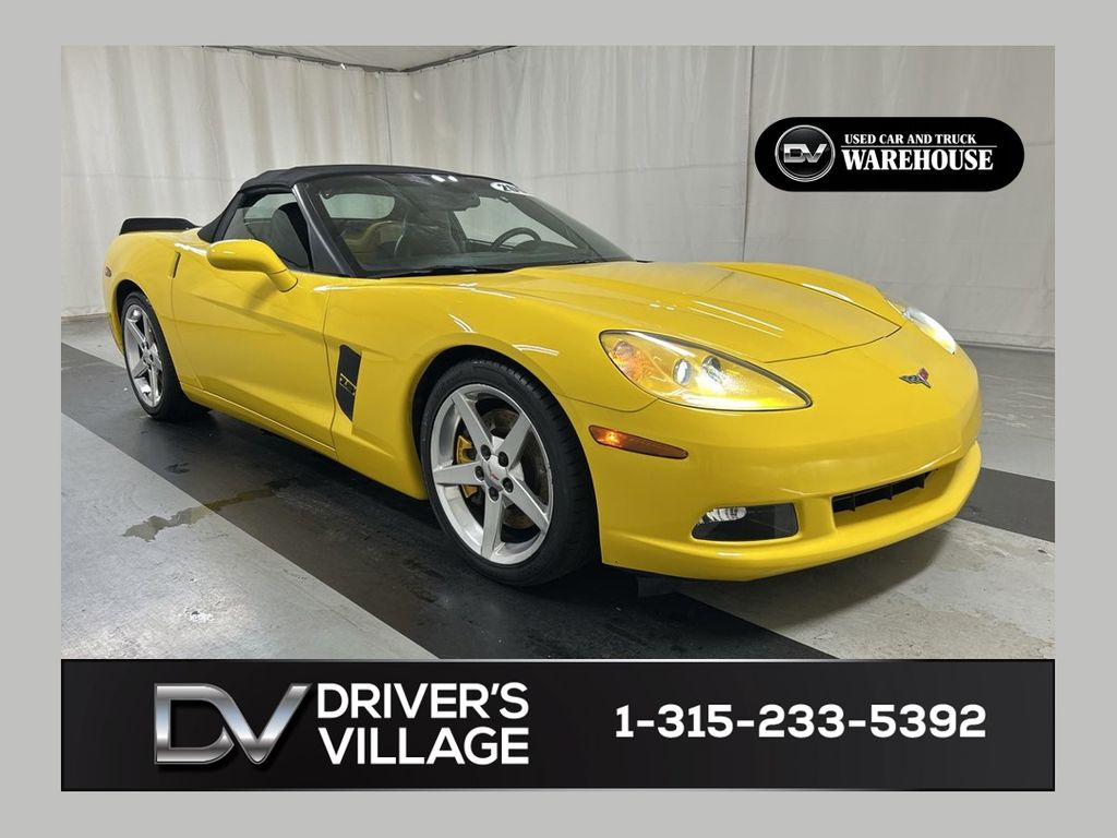 2005 Chevrolet Corvette Convertible's photo