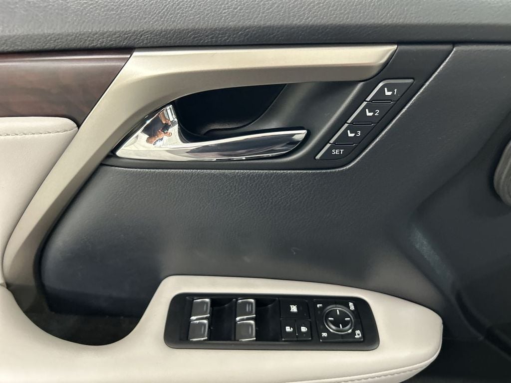 2020 Lexus RX 350 - Photo 11