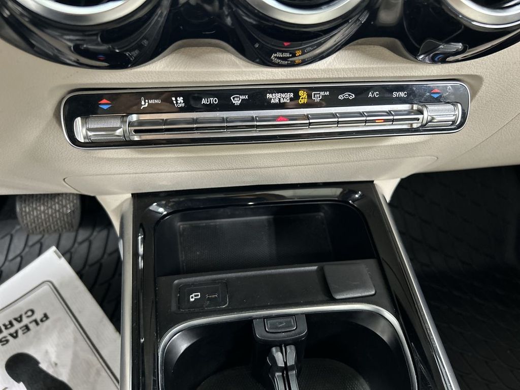 2022 Mercedes-Benz GLB Base - Photo 16