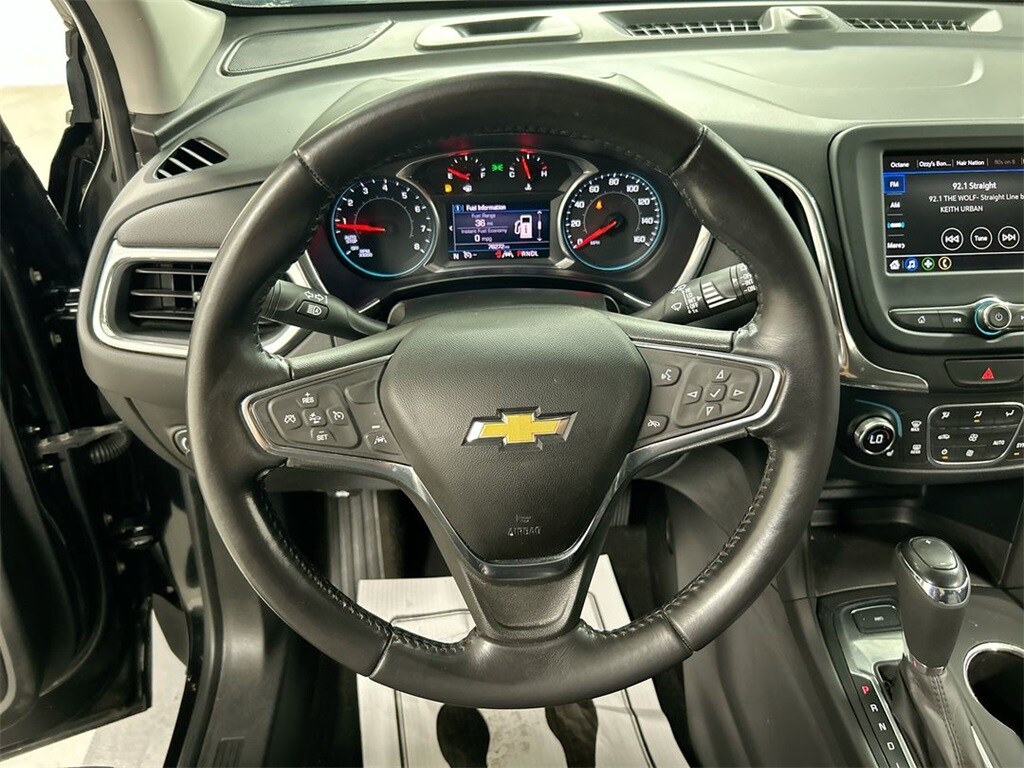 2020 Chevrolet Equinox LT photo 4