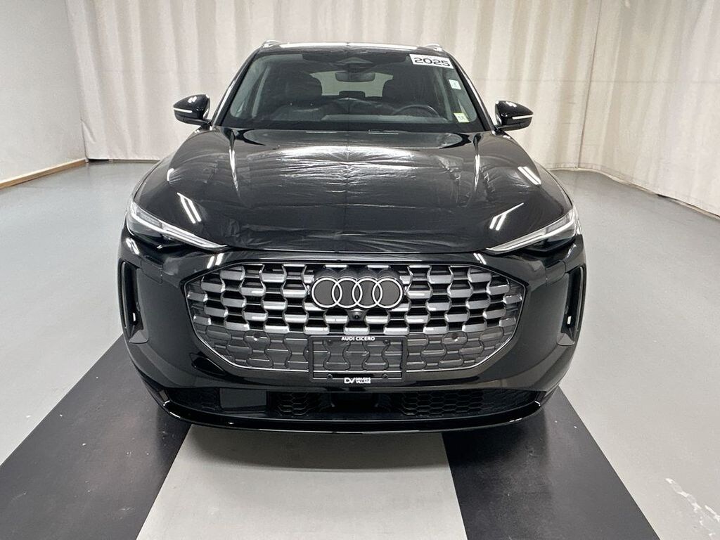 Used 2025 Audi Q5 2.0T Premium Plus SUV