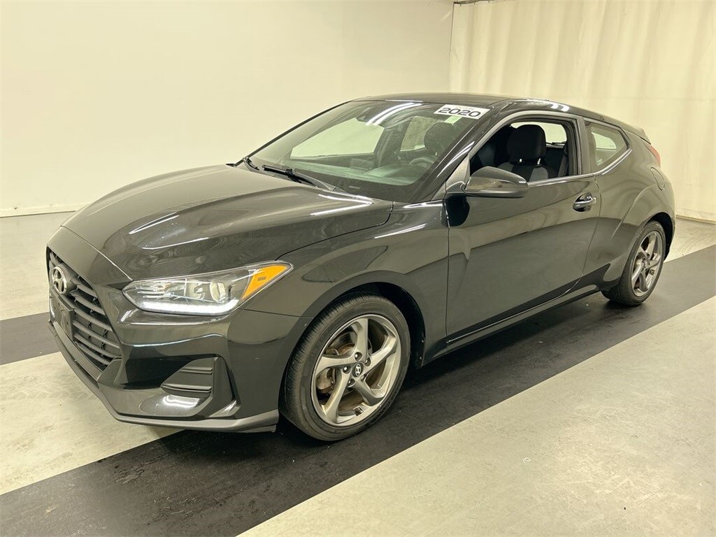 2020 Hyundai Veloster 2.0L Premium photo 4