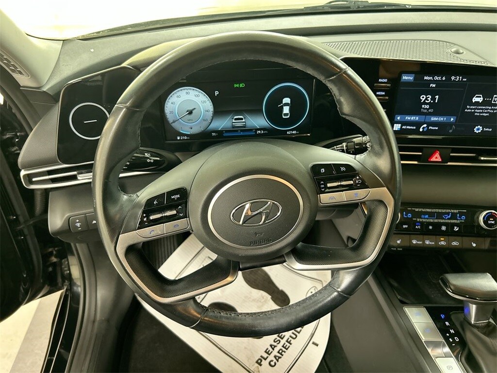 2021 Hyundai Elantra SEL Convenience photo 4