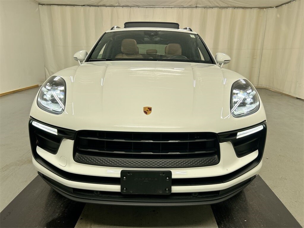 Certified 2022 Porsche Macan Base SUV