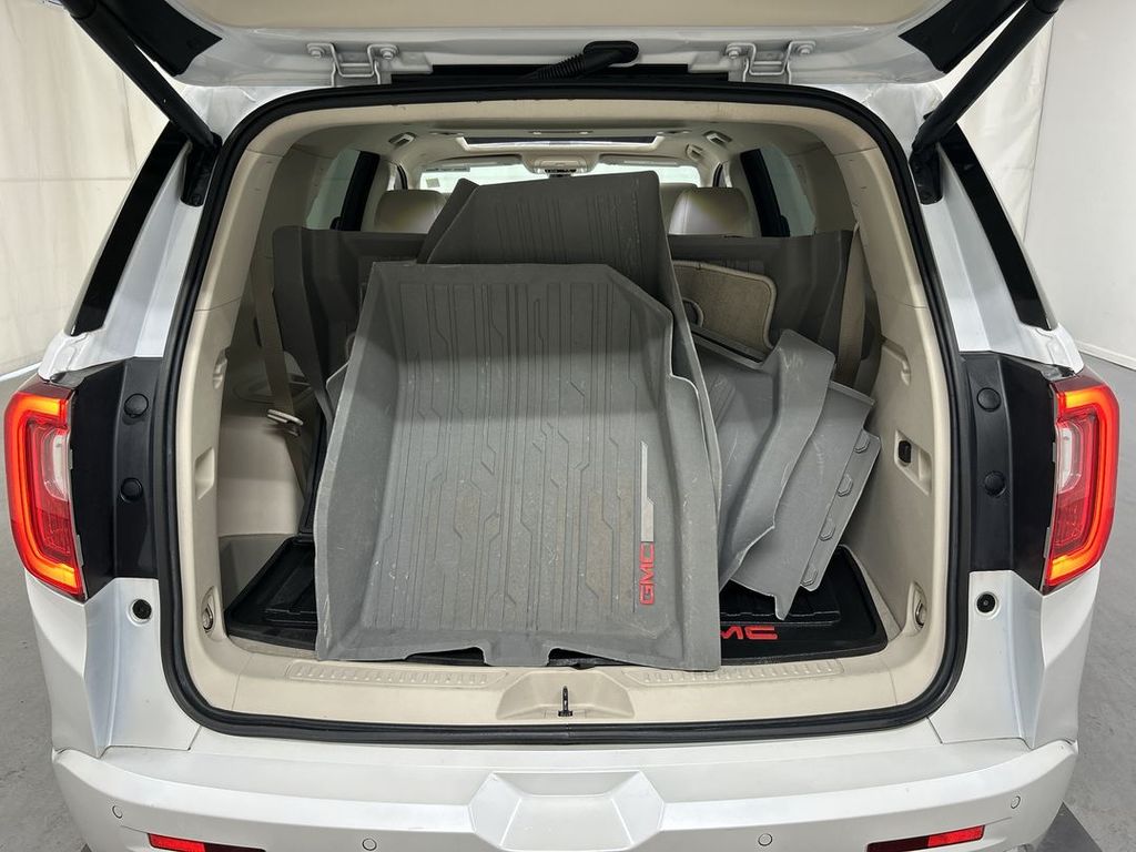 2021 GMC Acadia Denali - Photo 24