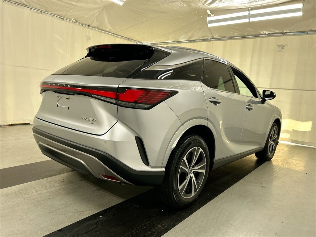 2023 Lexus RX 350 photo 2