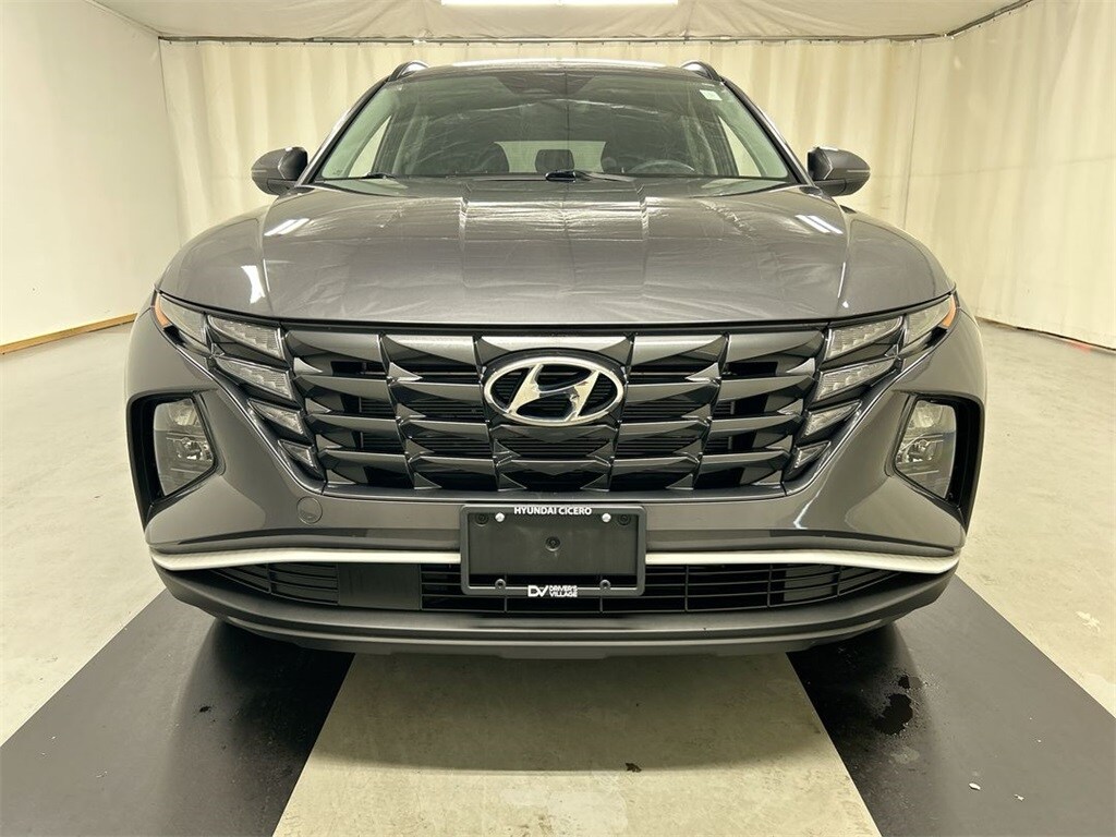 2022 Hyundai Tucson SEL photo 2