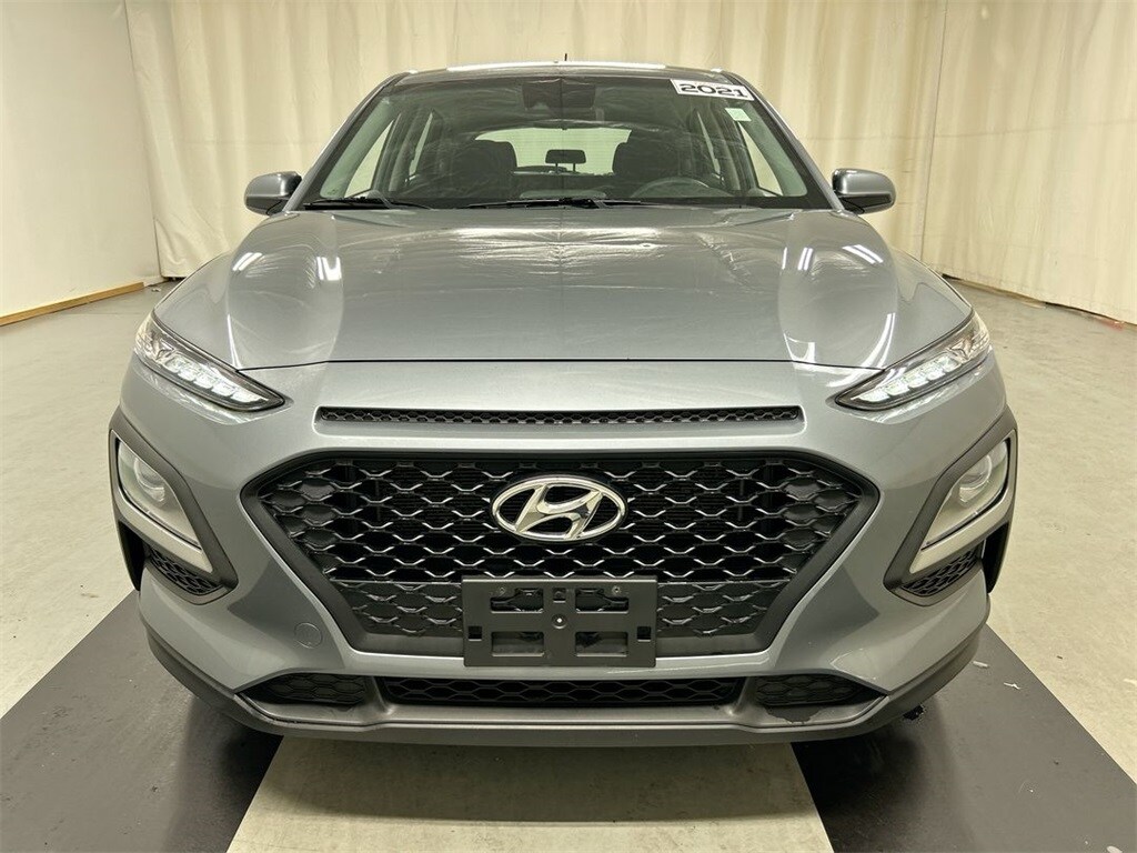 2021 Hyundai Kona SE photo 3
