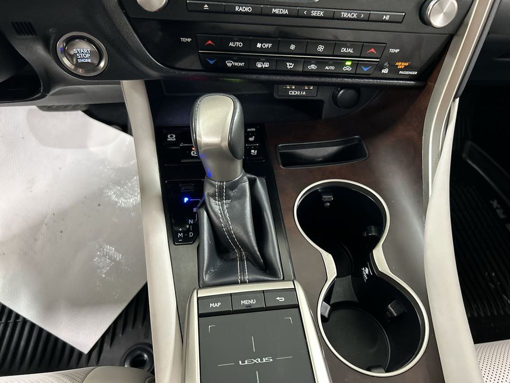 2020 Lexus RX 350 - Photo 18