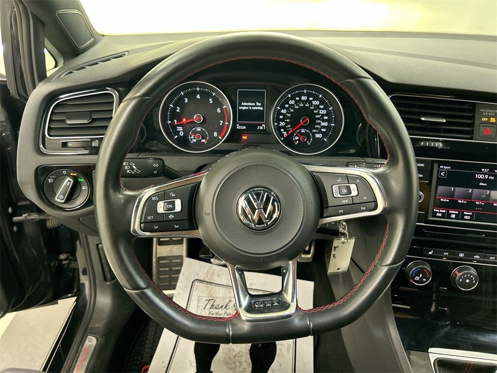 2019 Volkswagen Golf GTI S photo 4