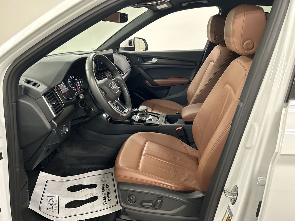 2024 Audi Q5 Premium - Photo 9