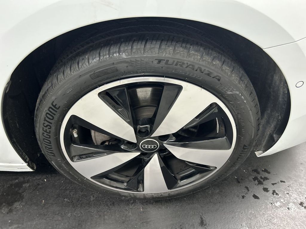 2025 Audi New A5 Premium Plus - Photo 9