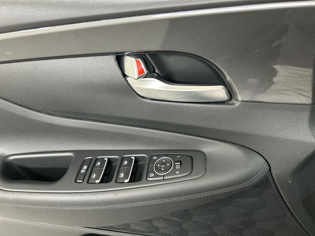 2023 Hyundai Santa Fe SEL - Photo 11