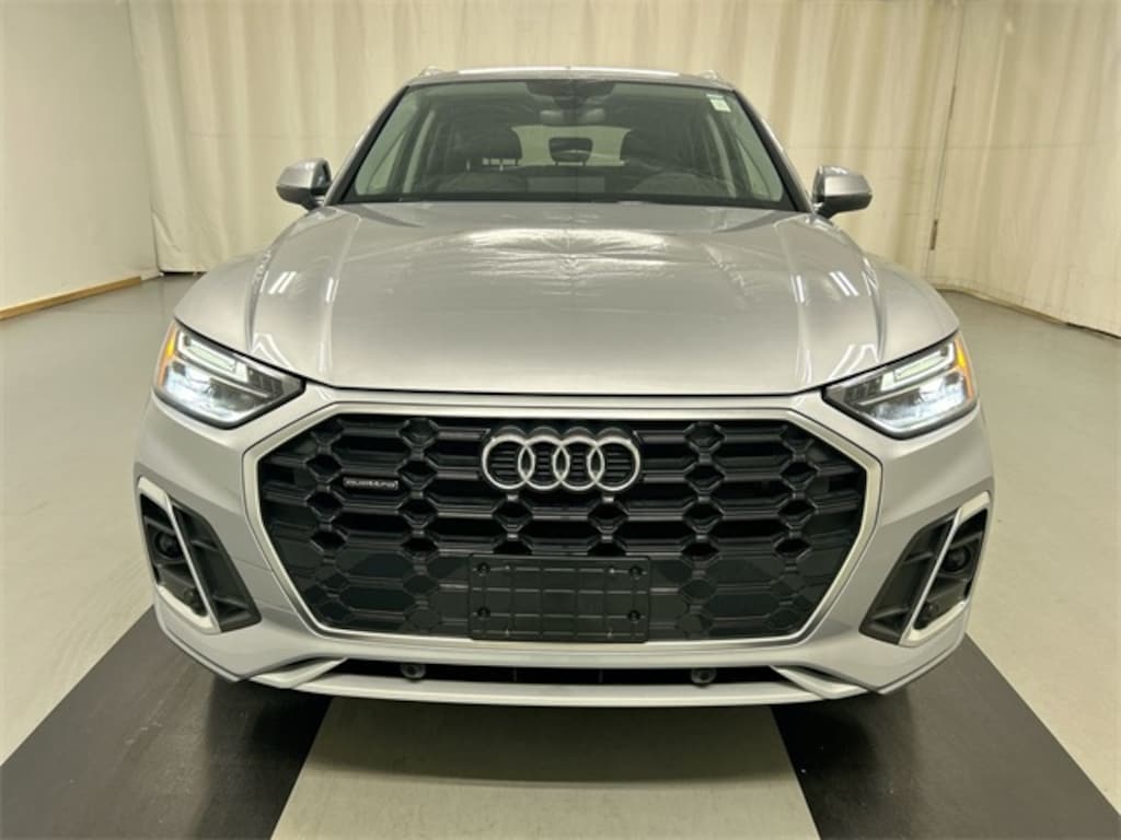 Used 2023 Audi Q5 45 S Line Premium SUV