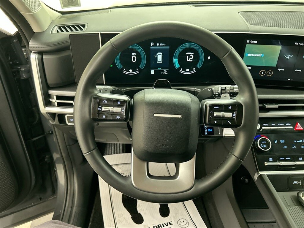 2025 Hyundai Santa Fe photo 3