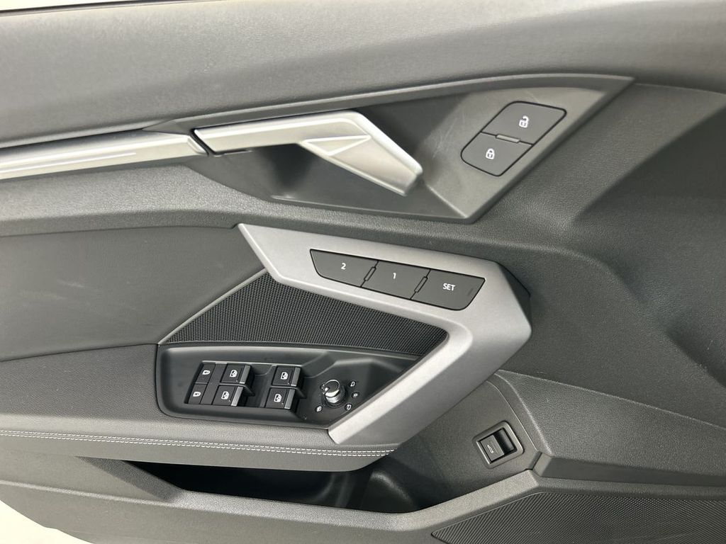 2025 Audi A3 Premium - Photo 12