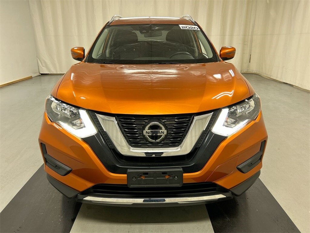 2020 Nissan Rogue SV photo 3