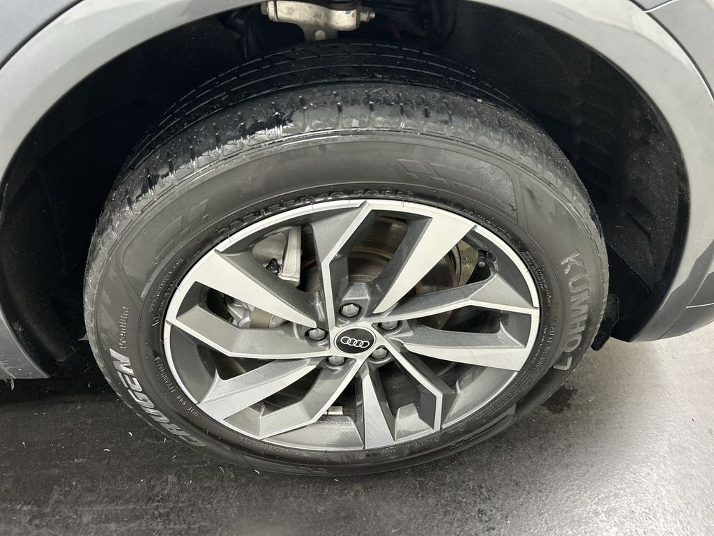 2023 Audi Q5 Premium Plus - Photo 8