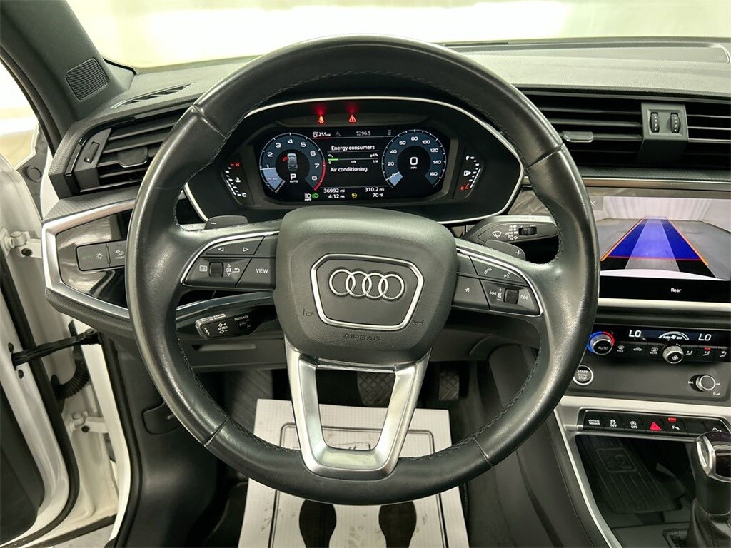 2024 Audi Q3 S line Premium photo 2