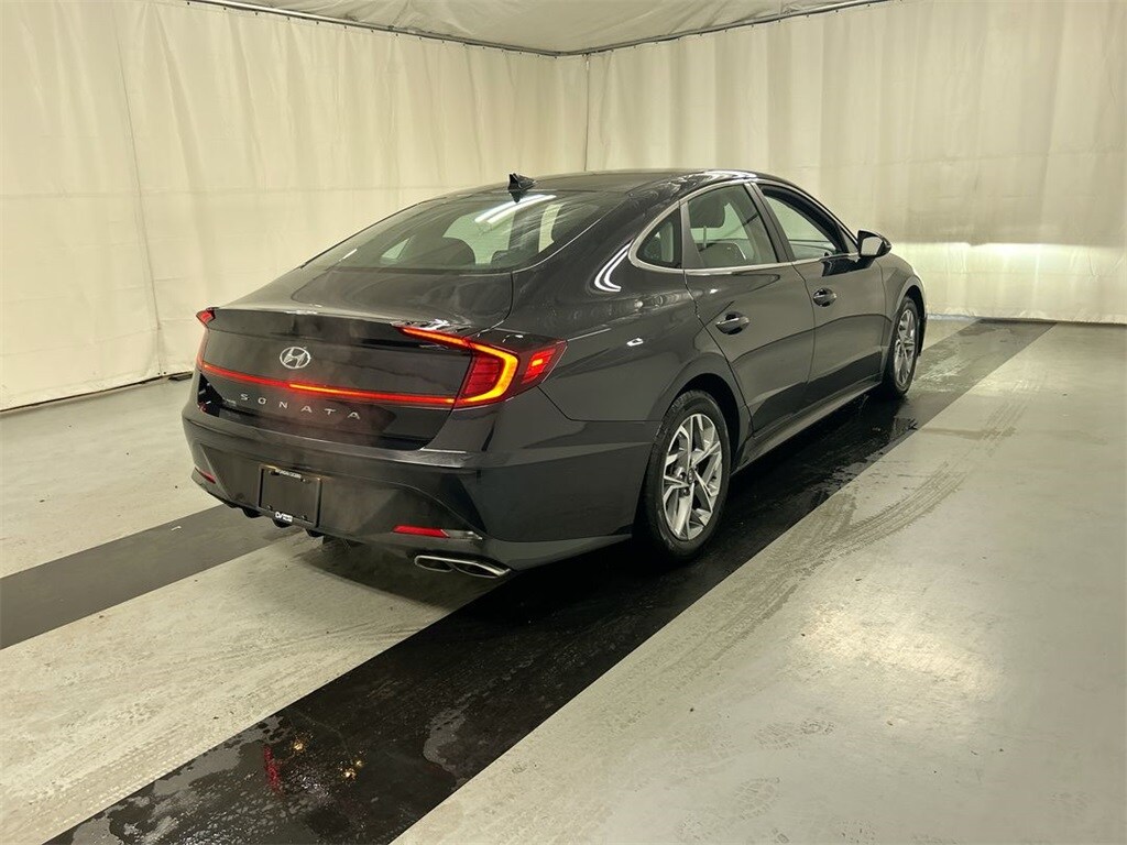 Used 2023 Hyundai Sonata SEL Sedan