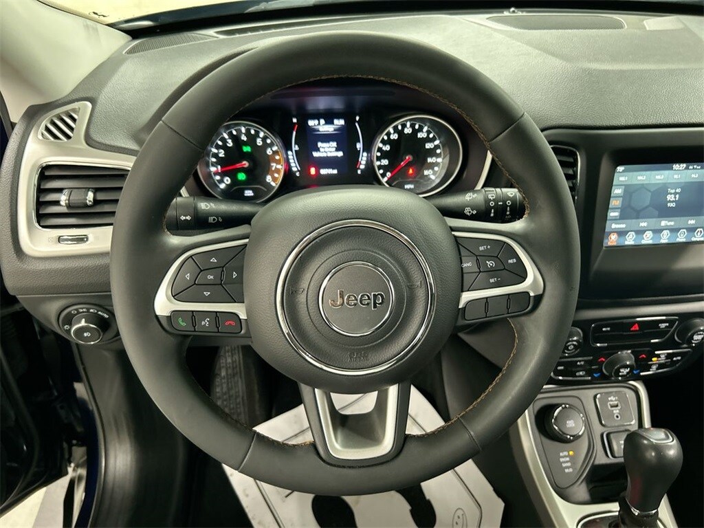 2021 Jeep Compass Latitude photo 3