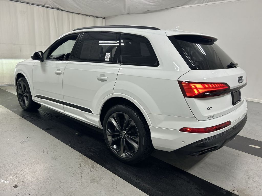 2025 Audi Q7 Premium Plus - Photo 6