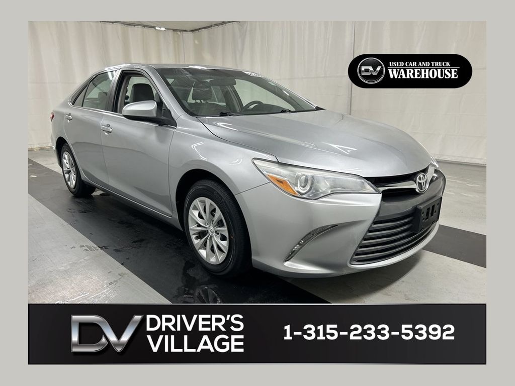 Used 2016 Toyota Camry LE Sedan