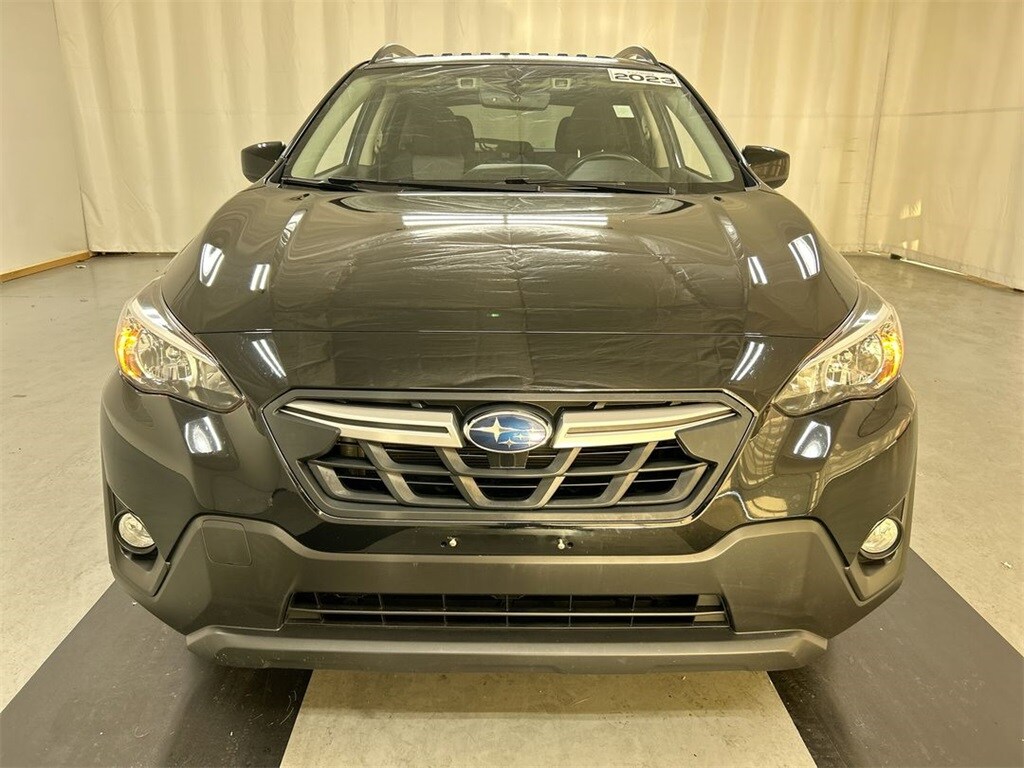 2023 Subaru Crosstrek Premium photo 3